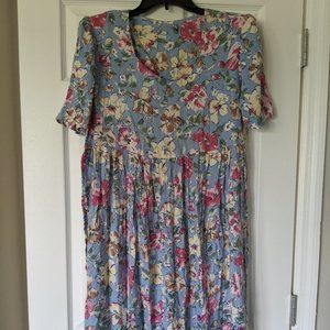 Mothercare Maternity Blue w/Pink & White Floral Dress - Size Medium